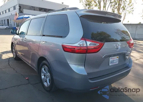 2017 Toyota Sienna Le 8 Passenger from USA, damaged, VIN 5TDKZ3DC4HS890838